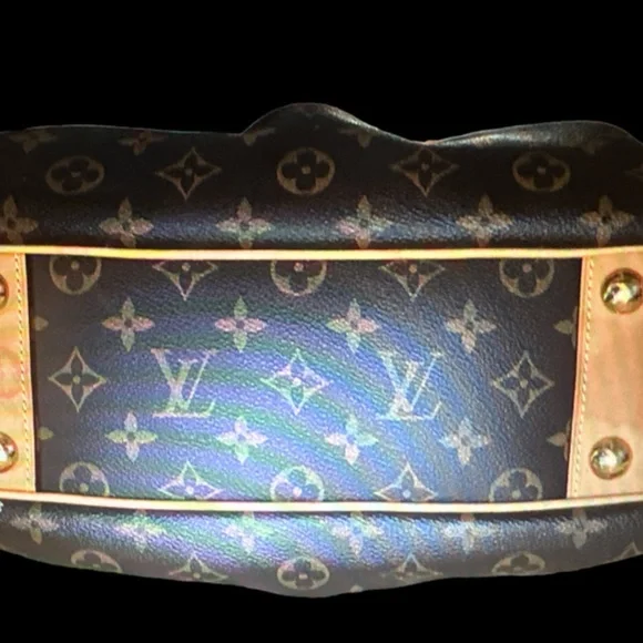 Authentic LOUIS VUITTON BOETIE Monogram Handbag PM - Picture 6 of 11